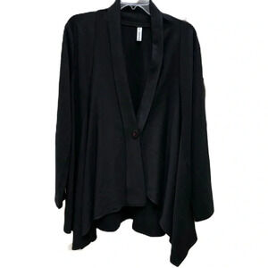 F. H. Clothing Co. Women’s Black One Button Cardigan Top Size Medium